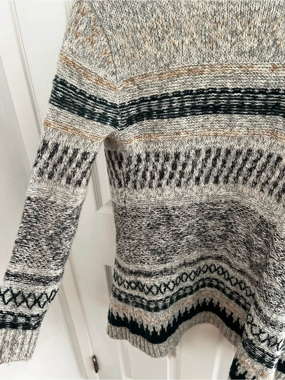 CAbi Gray and Beige Fringed Open-Front Knit Cardigan
